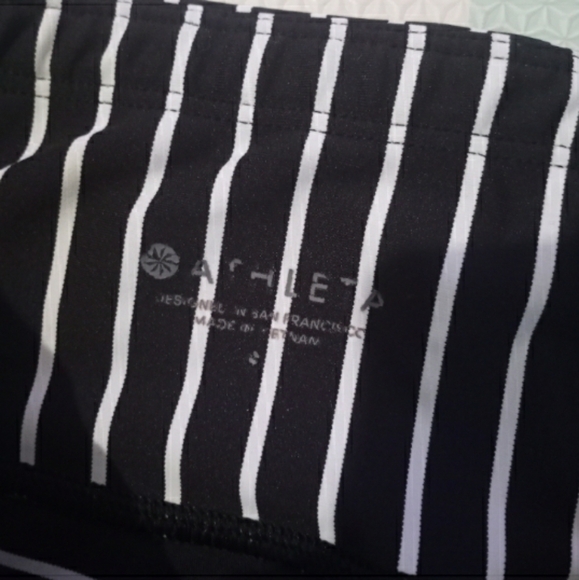 Athleta Stripe Contender 7/8 Tight Legging size S - Picture 7 of 12